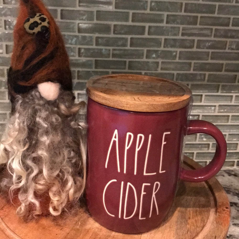 Rae Dunn APPLE CIDER mug with lid